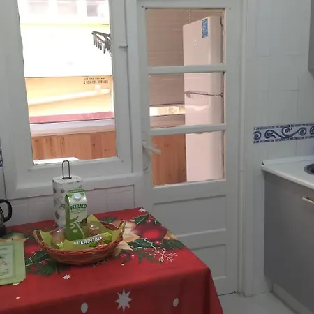 Acogedor Y Luminoso Piso Céntrico Apartamento